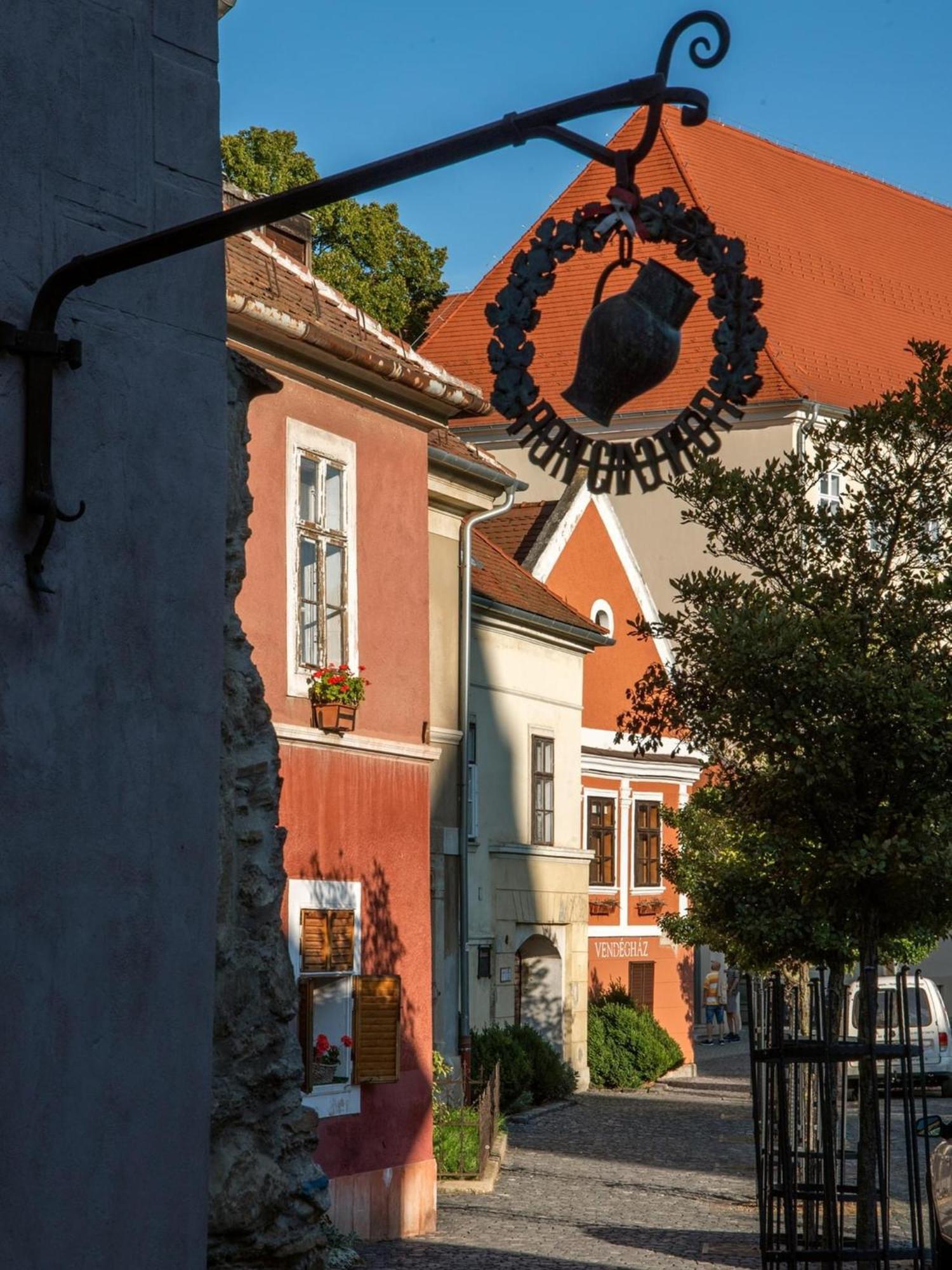 Modern Medival Apartment Koszeg Exterior photo